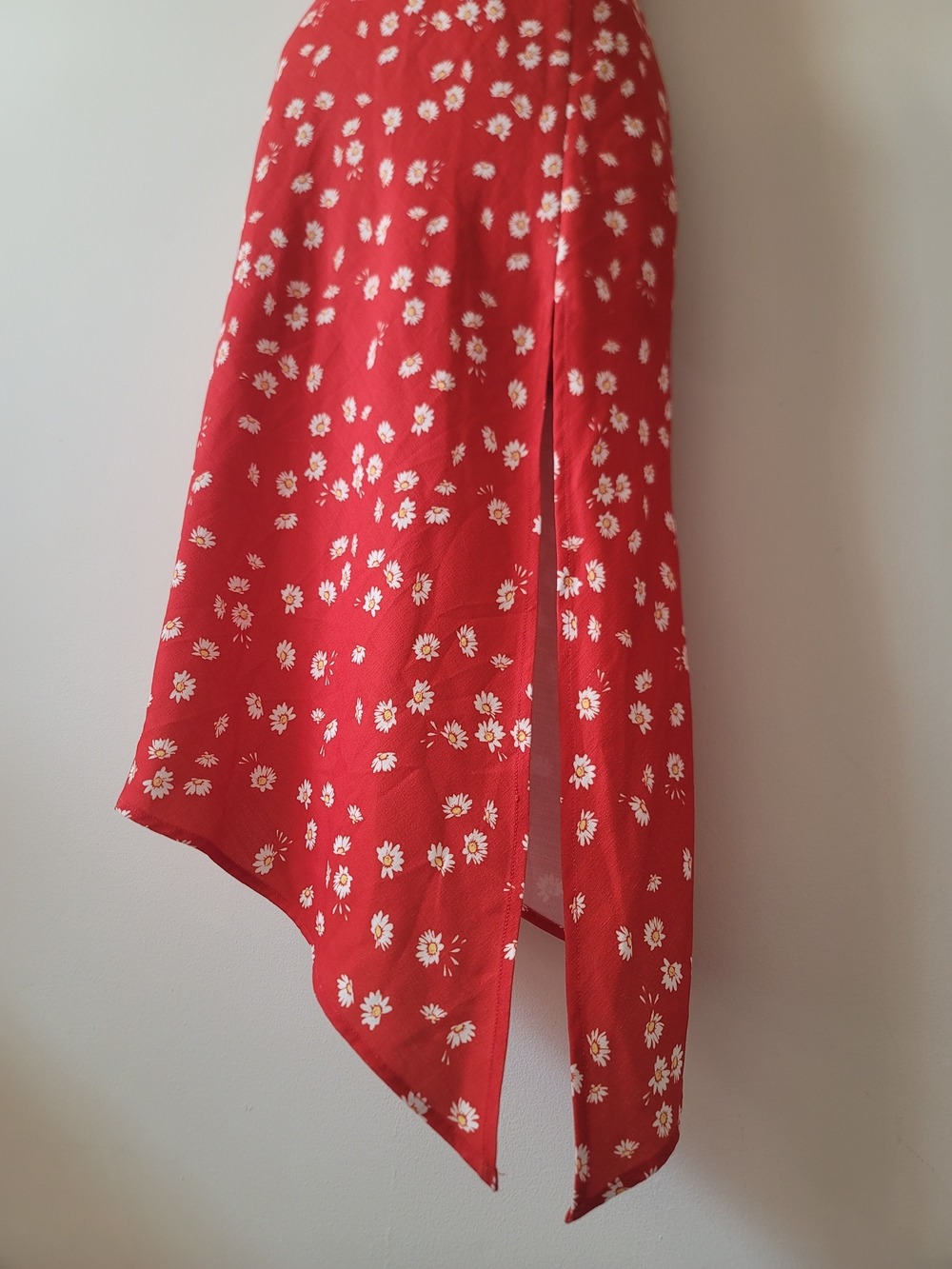 Finders Keepers Red Floral Wrap-Style Midi Dress - Picture 5 of 7